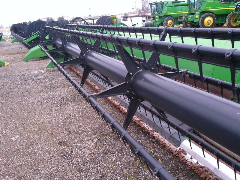 2012 John Deere 635FD Image 10