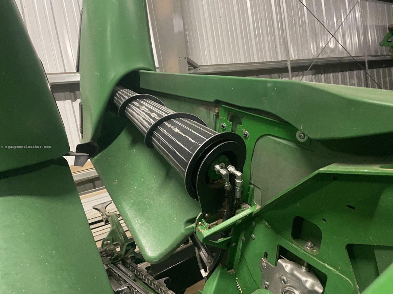 2021 John Deere C8R Image 10