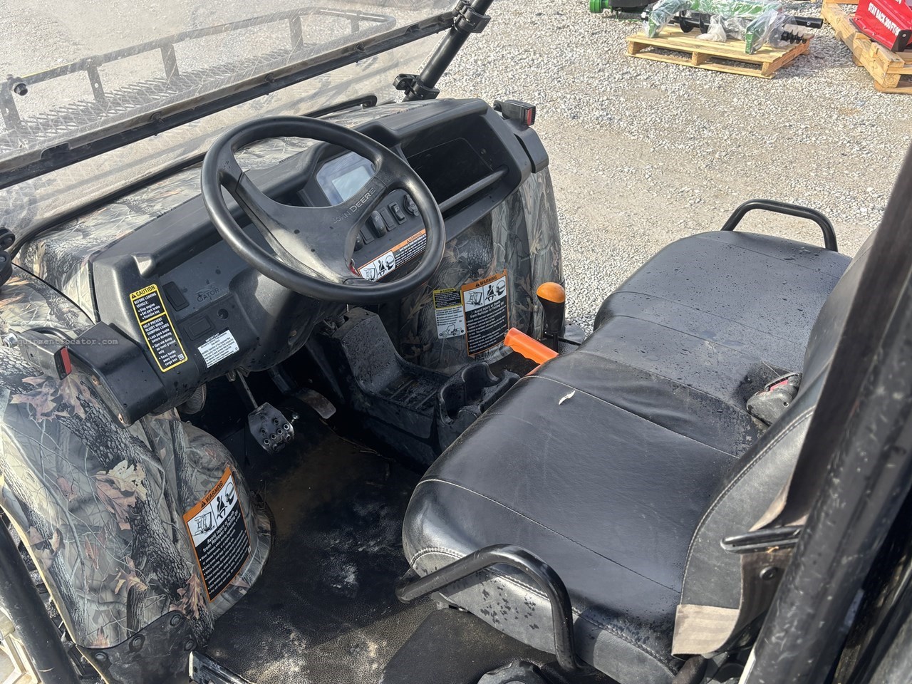 2016 John Deere XUV 825I CAMO Image 8