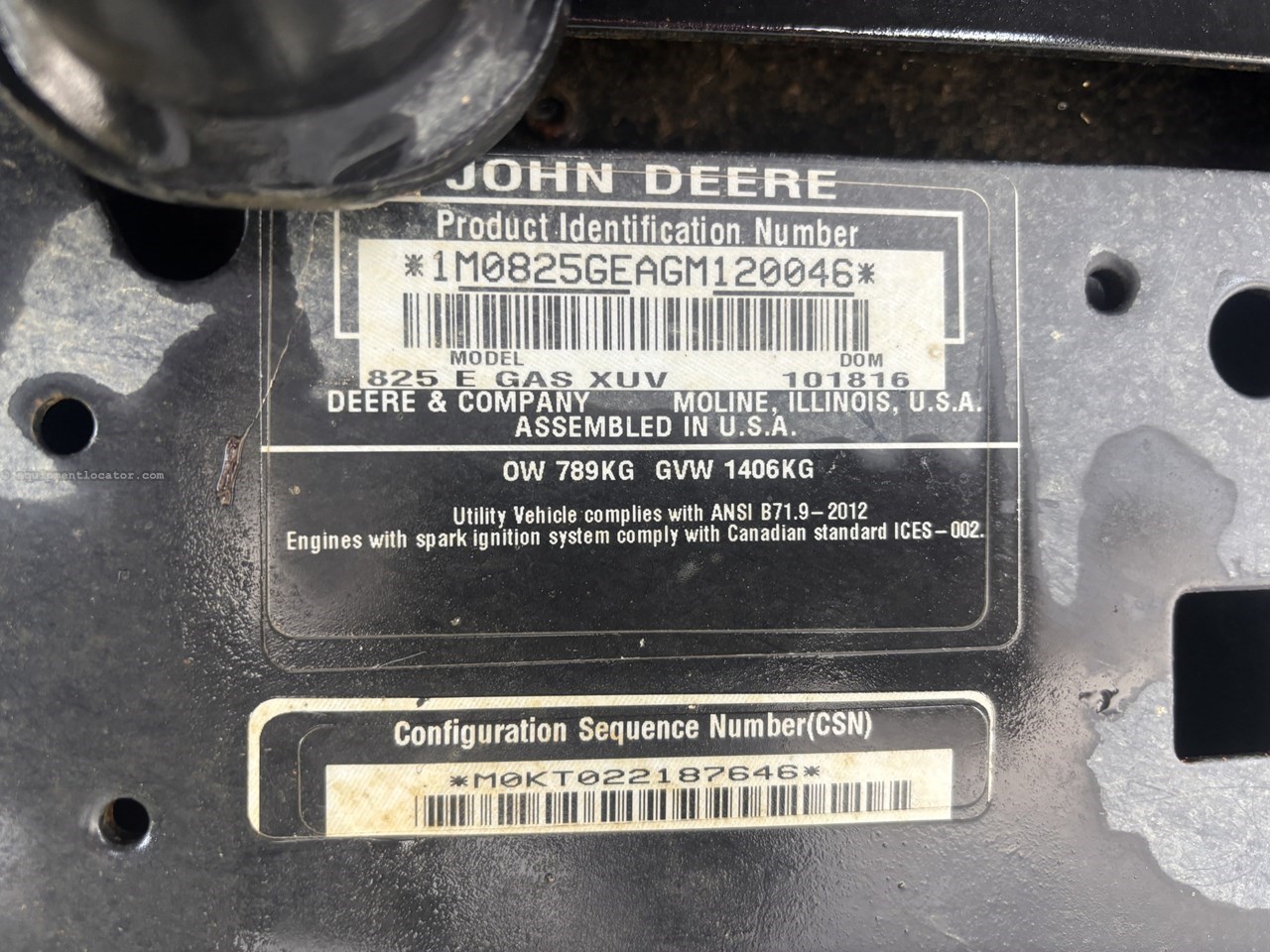 2016 John Deere XUV 825I CAMO Image 12