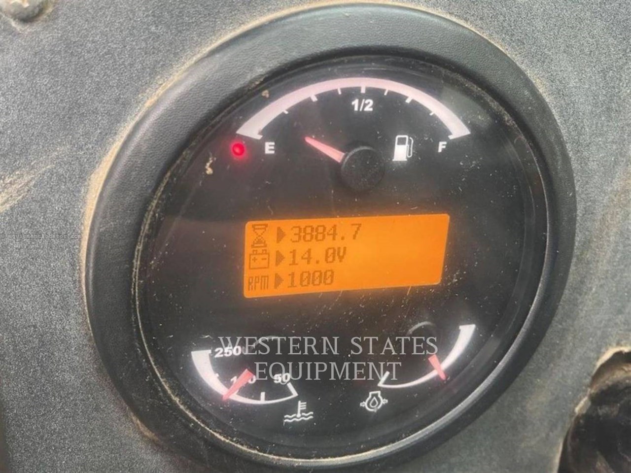 2012 Caterpillar TL642 Image 11