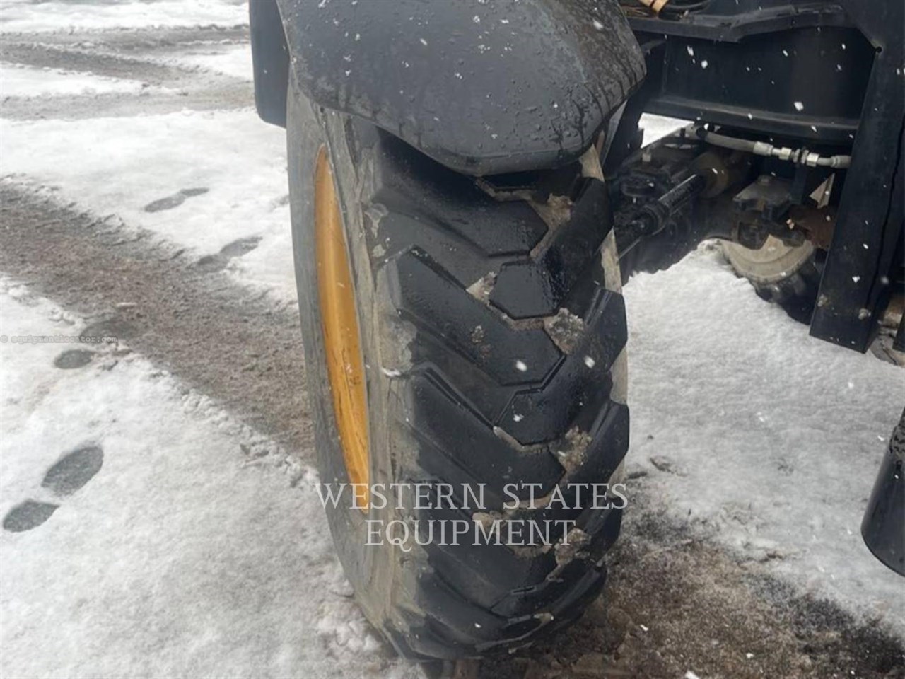 2012 Caterpillar TL642 Image 13