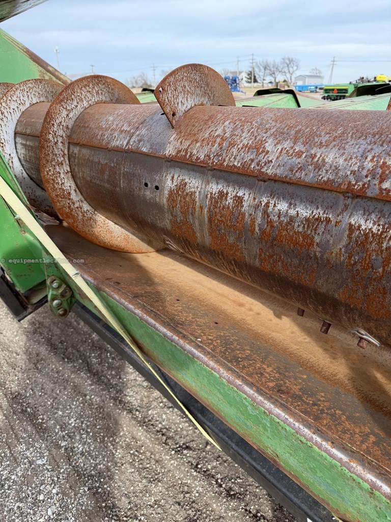 1988 John Deere 1253 Image 17