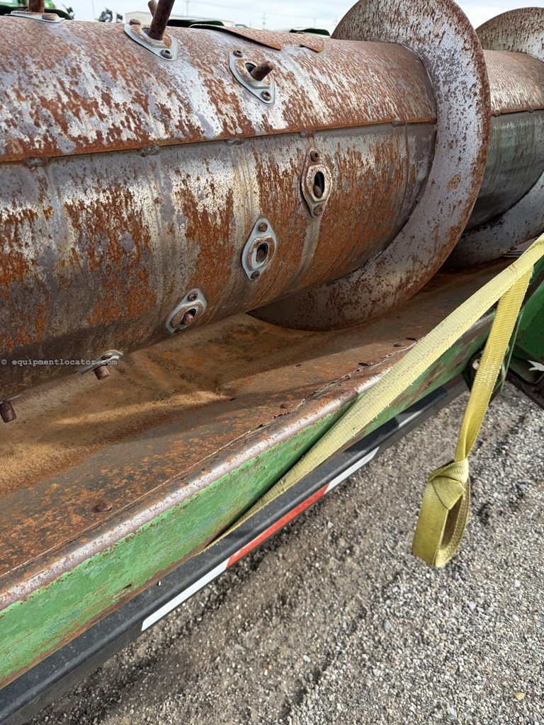 1988 John Deere 1253 Image 18