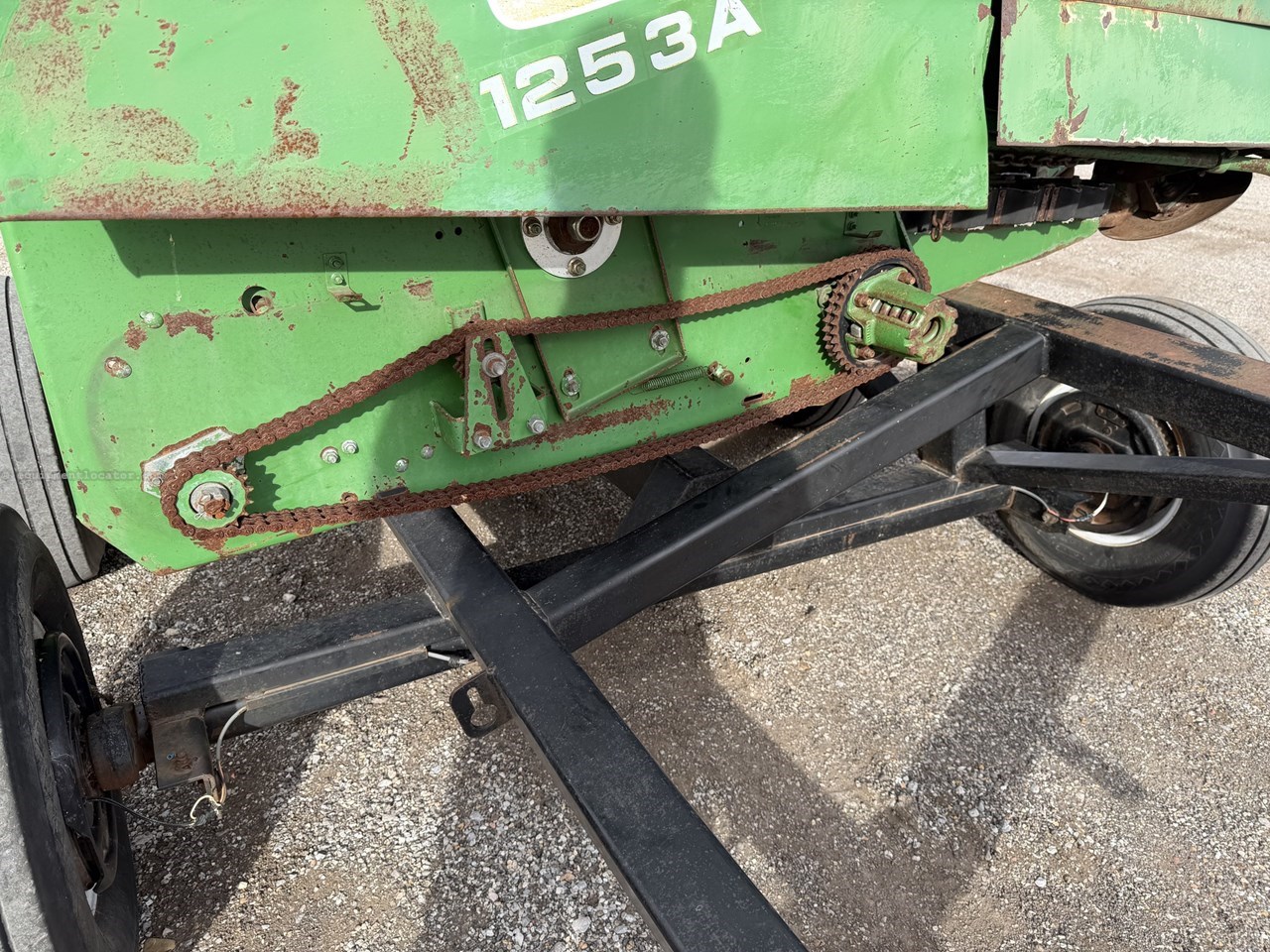 1988 John Deere 1253 Image 24