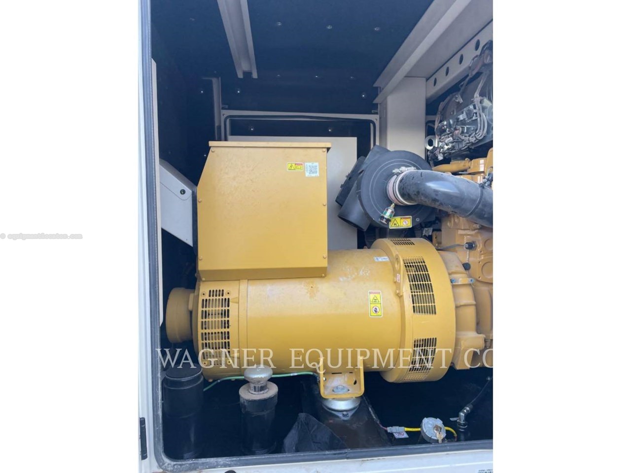 2025 Caterpillar XQ 330 Image 10