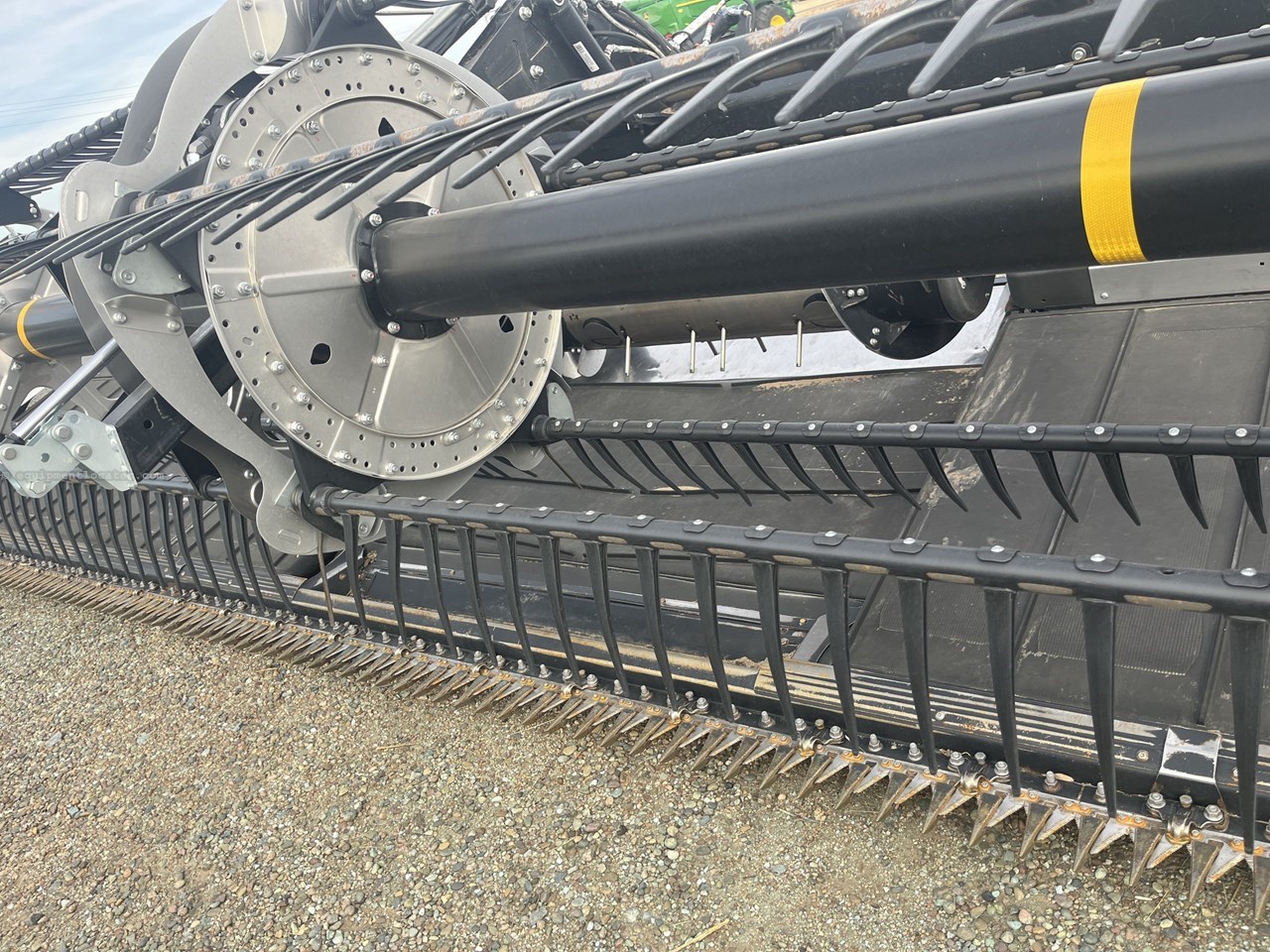 2025 MacDon FD235 Image 10