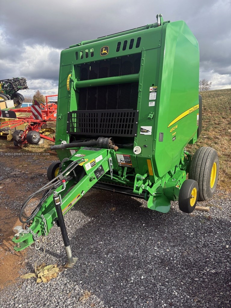 2021 John Deere 450M Image 4