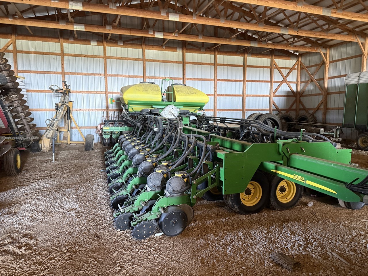 2010 John Deere DB60 Image 10