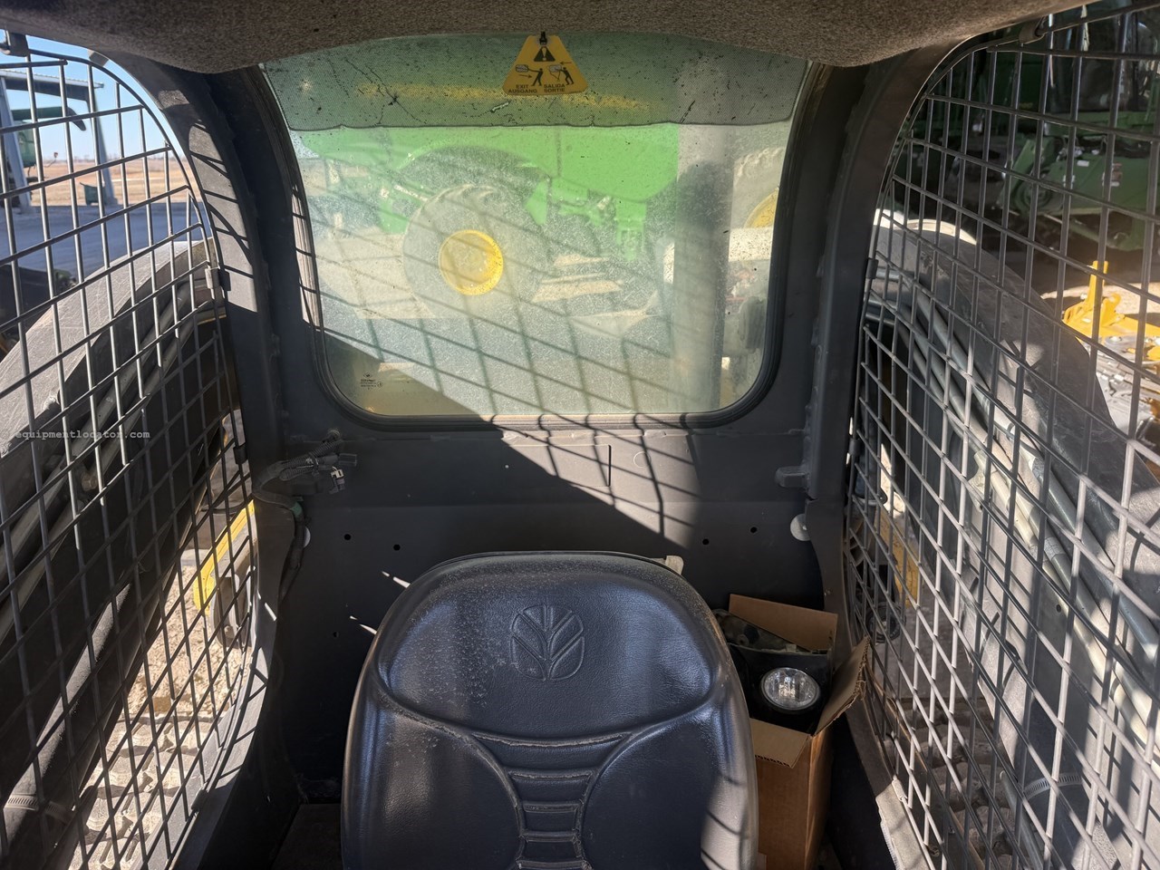 2013 New Holland C232 Image 6