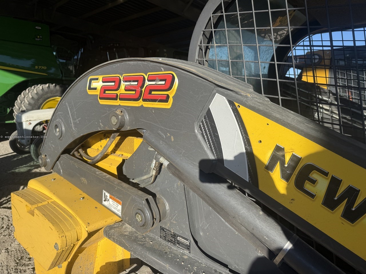 2013 New Holland C232 Image 18