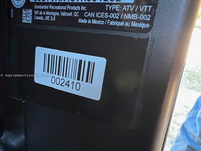 2026 Can-Am Defender PRO LIMITED CAB HD10 Image 5