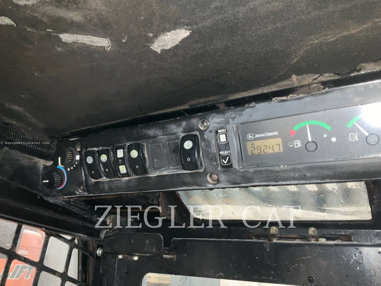 2006 John Deere CT332 Image 12