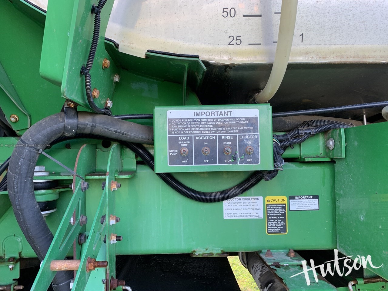 2014 John Deere 4940 Image 10