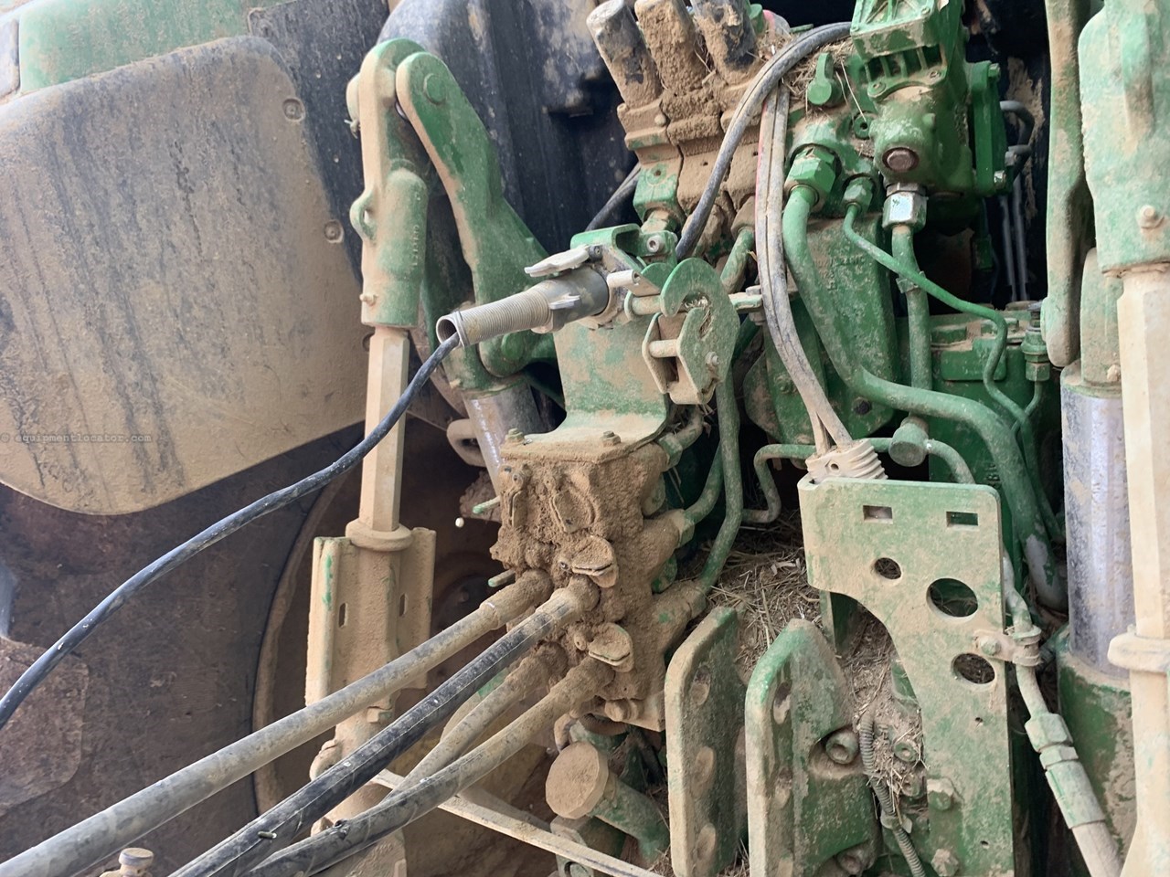 2022 John Deere 6130R Image 10