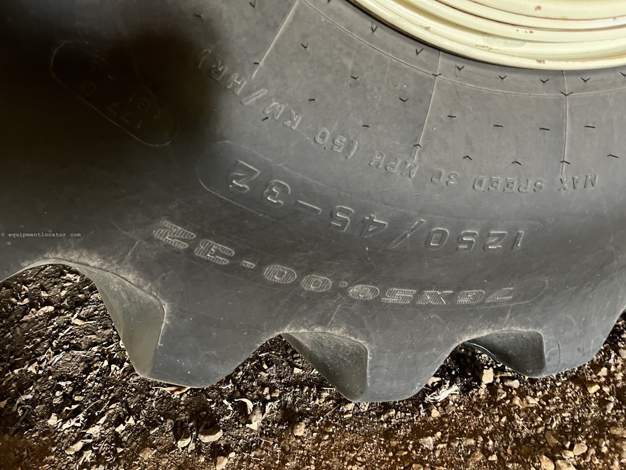 2012 Unverferth 1110 Image 10