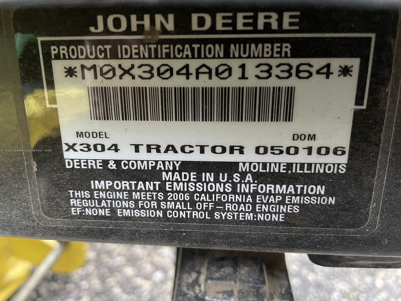 2006 John Deere X304 Image 8