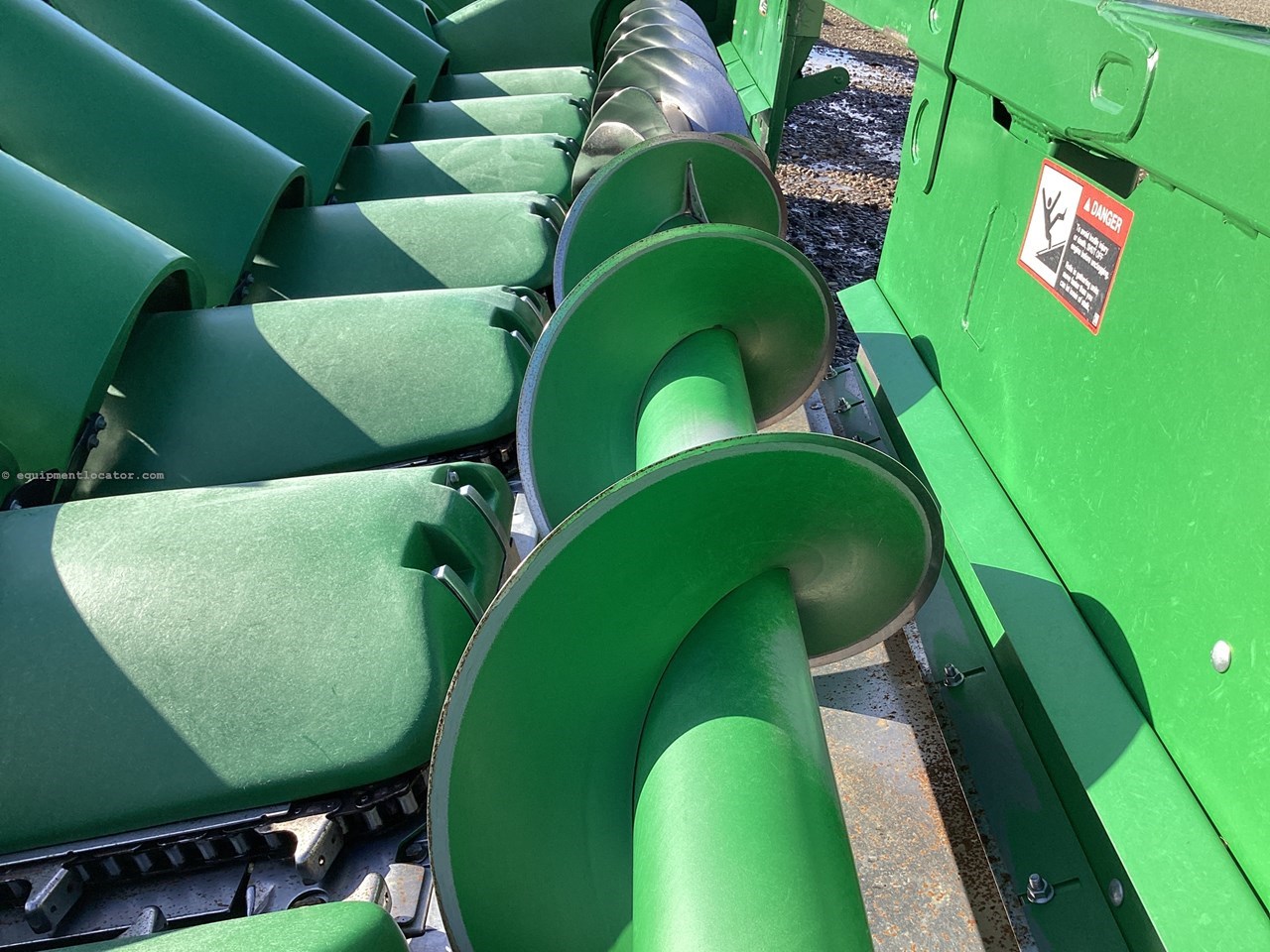 2019 John Deere 708C Image 10