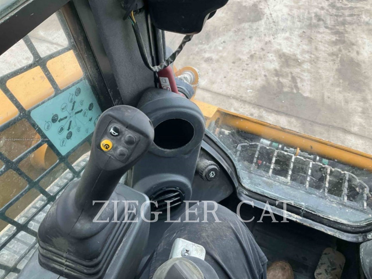 2023 Caterpillar 259D3 Image 10