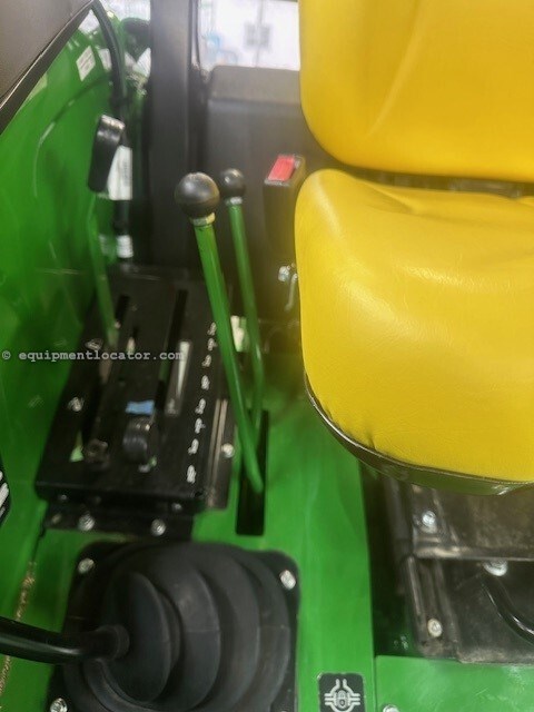 2022 John Deere 5055E Image 10
