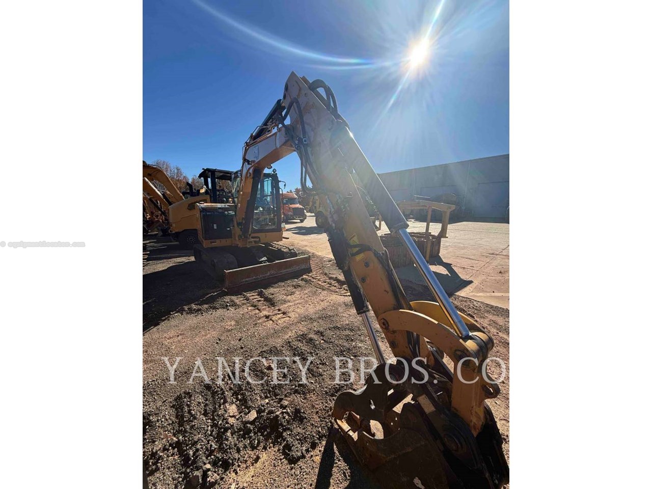 2023 Caterpillar 30607CR Image 10