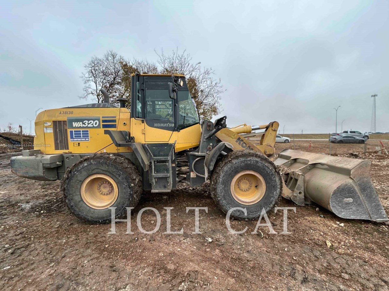 2017 Komatsu WA320-8 Image 10