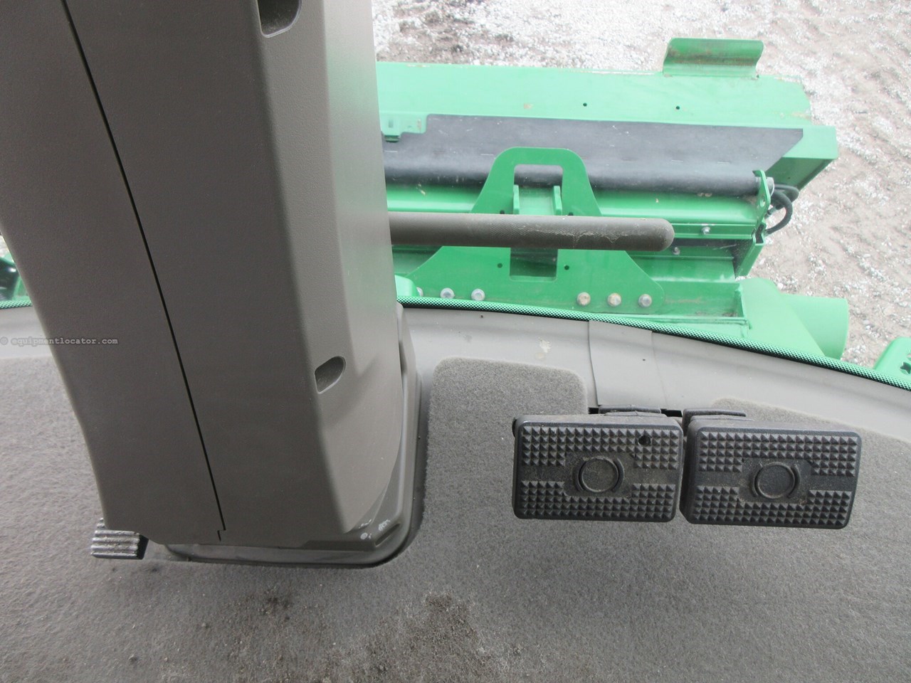 2025 John Deere S7 900 Image 32