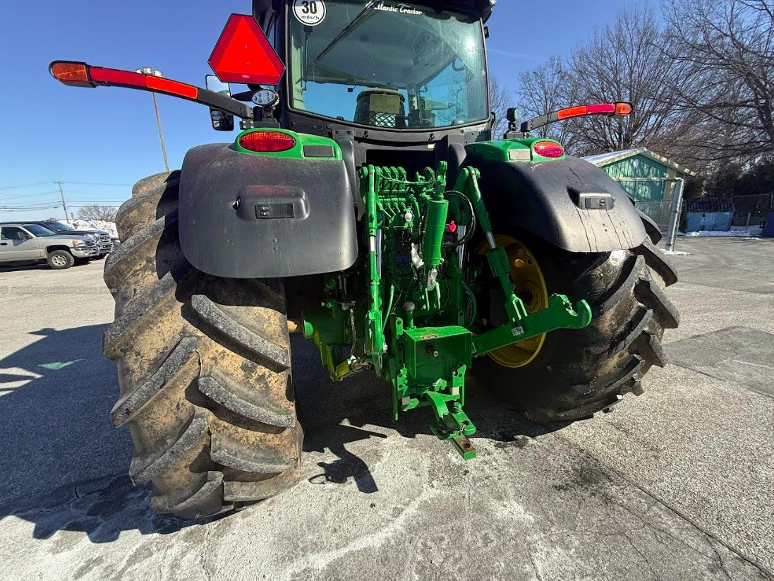 2024 John Deere 6R 250 Image 10