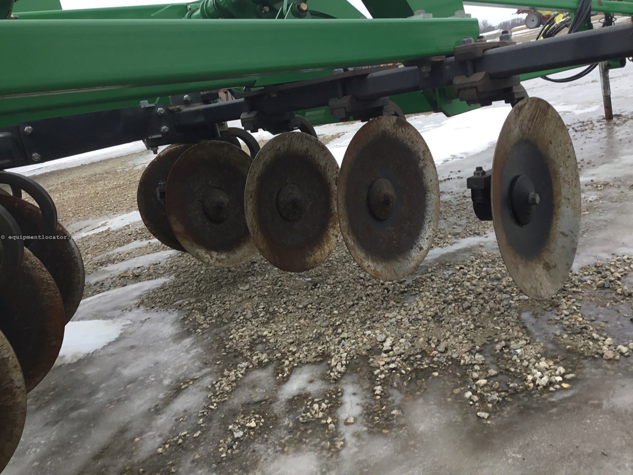 2013 John Deere 2700 Image 10