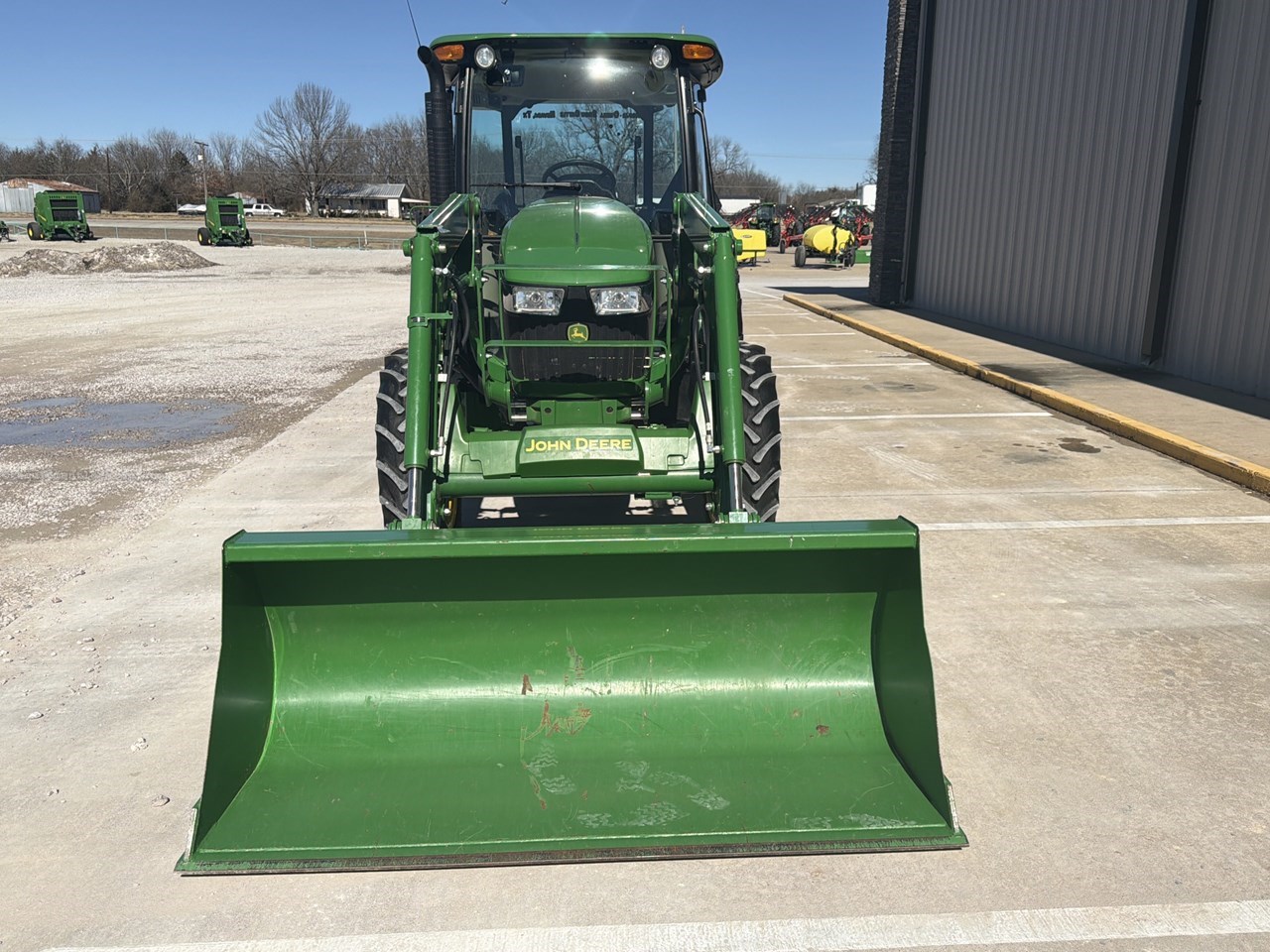 2022 John Deere 5055E Image 10