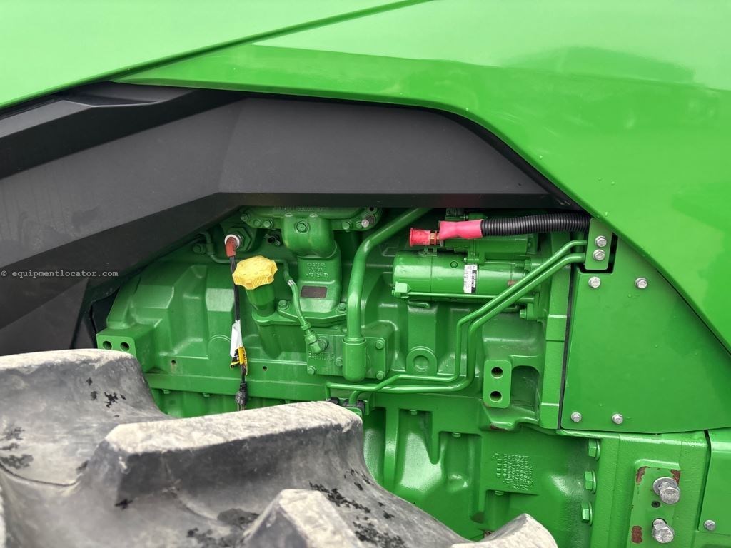 2022 John Deere 8R 340 Image 10