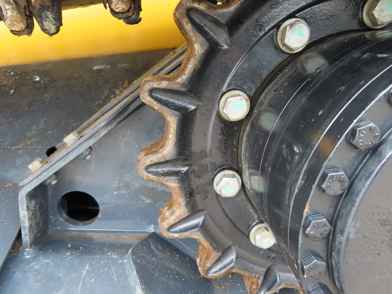 2024 John Deere 333 P Image 10