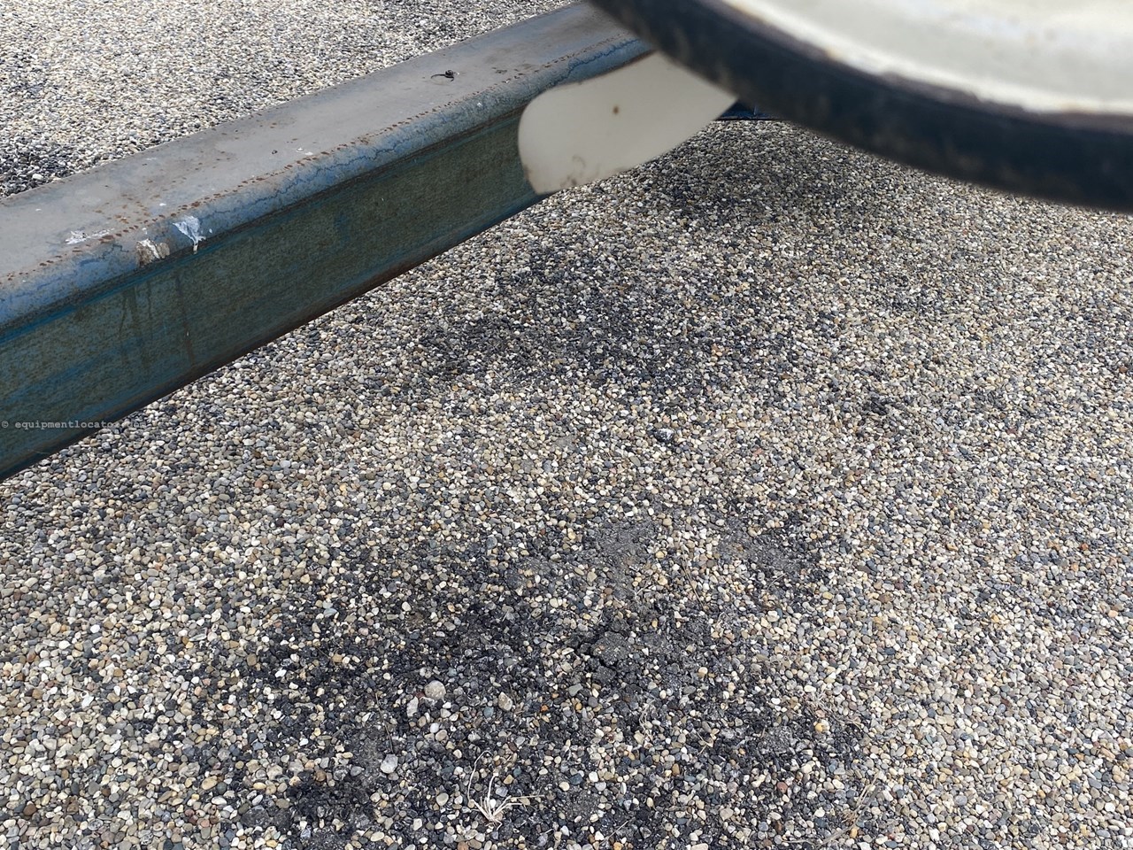 1995 Kinze 2600 Image 10