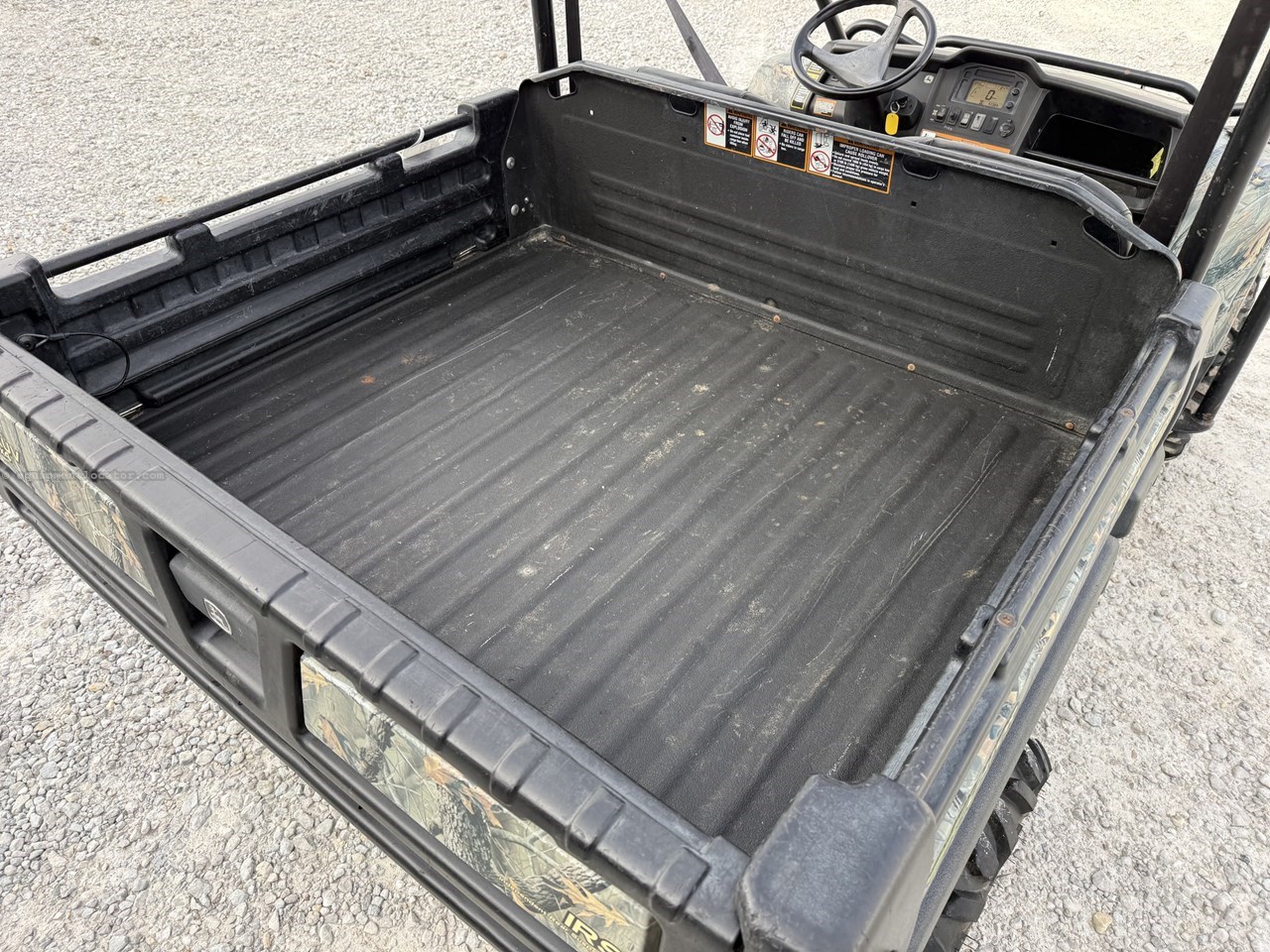 2011 John Deere XUV 825I CAMO Image 10