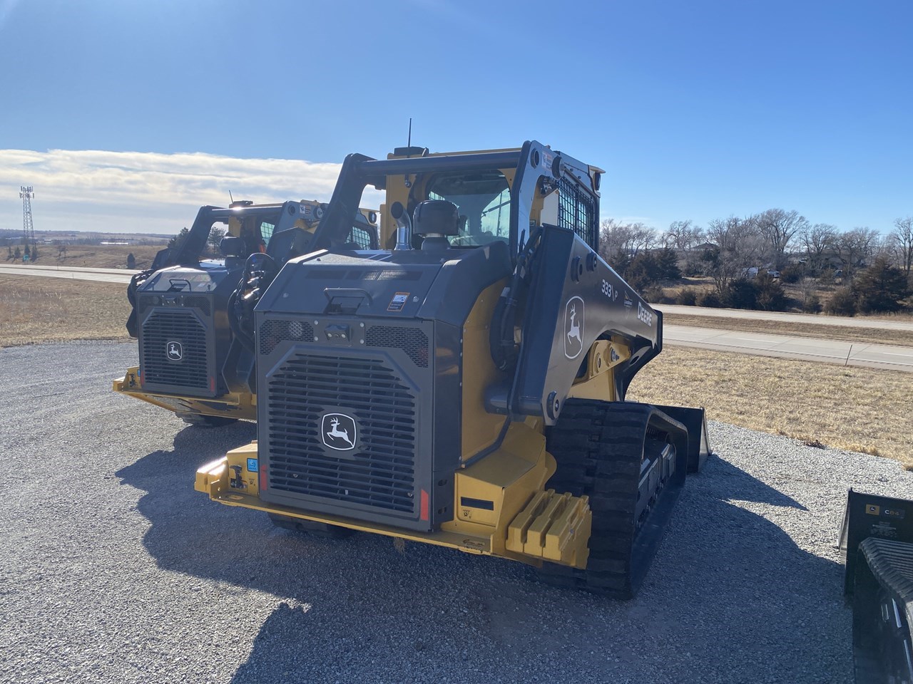 2025 John Deere 333 P Image 10
