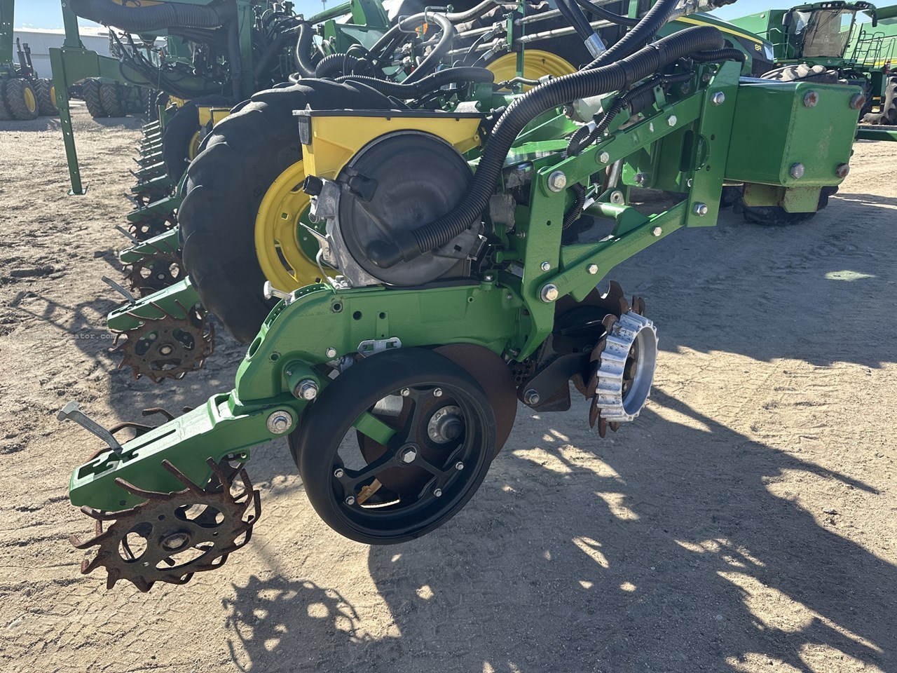 2020 John Deere 1725 CCS Image 10