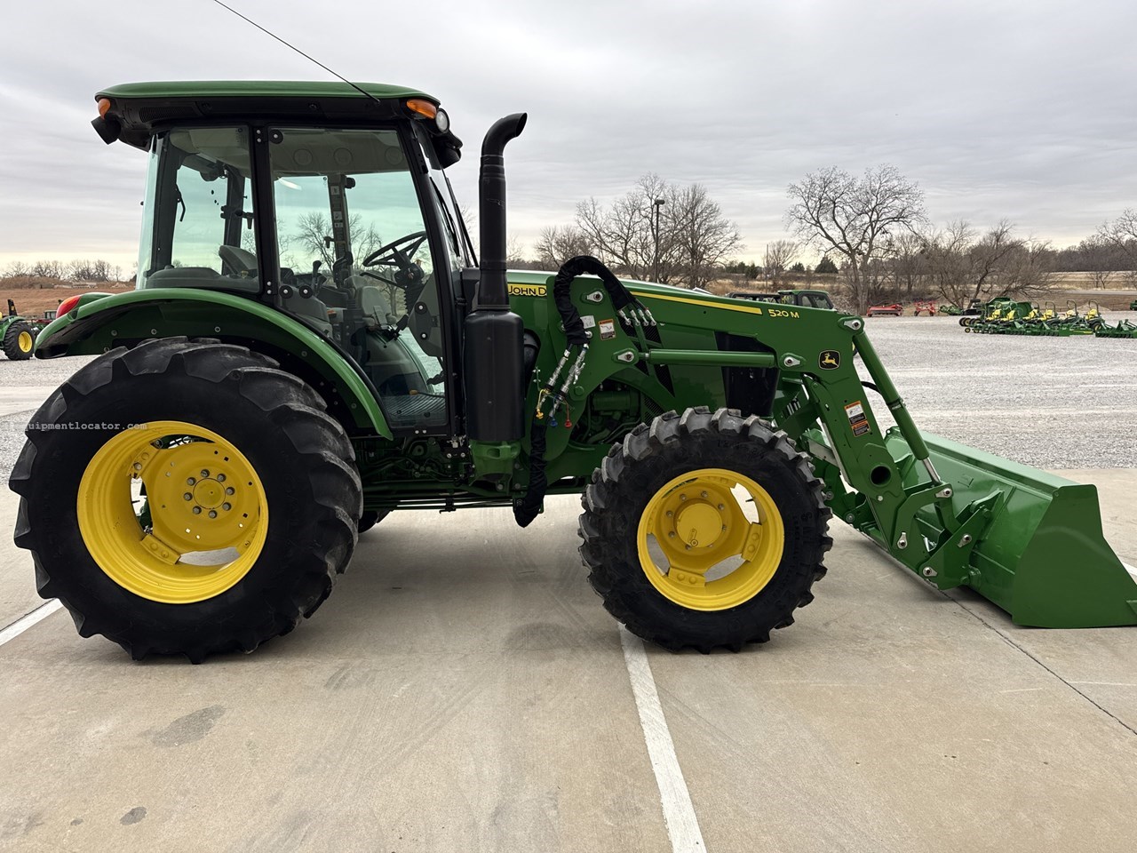 2022 John Deere 5100E Image 10