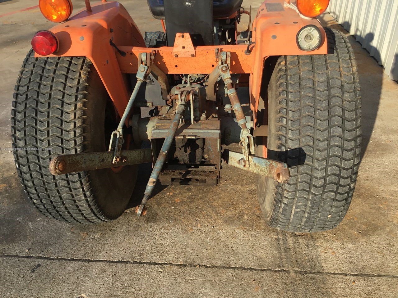 1985 Kubota B8200 Image 10