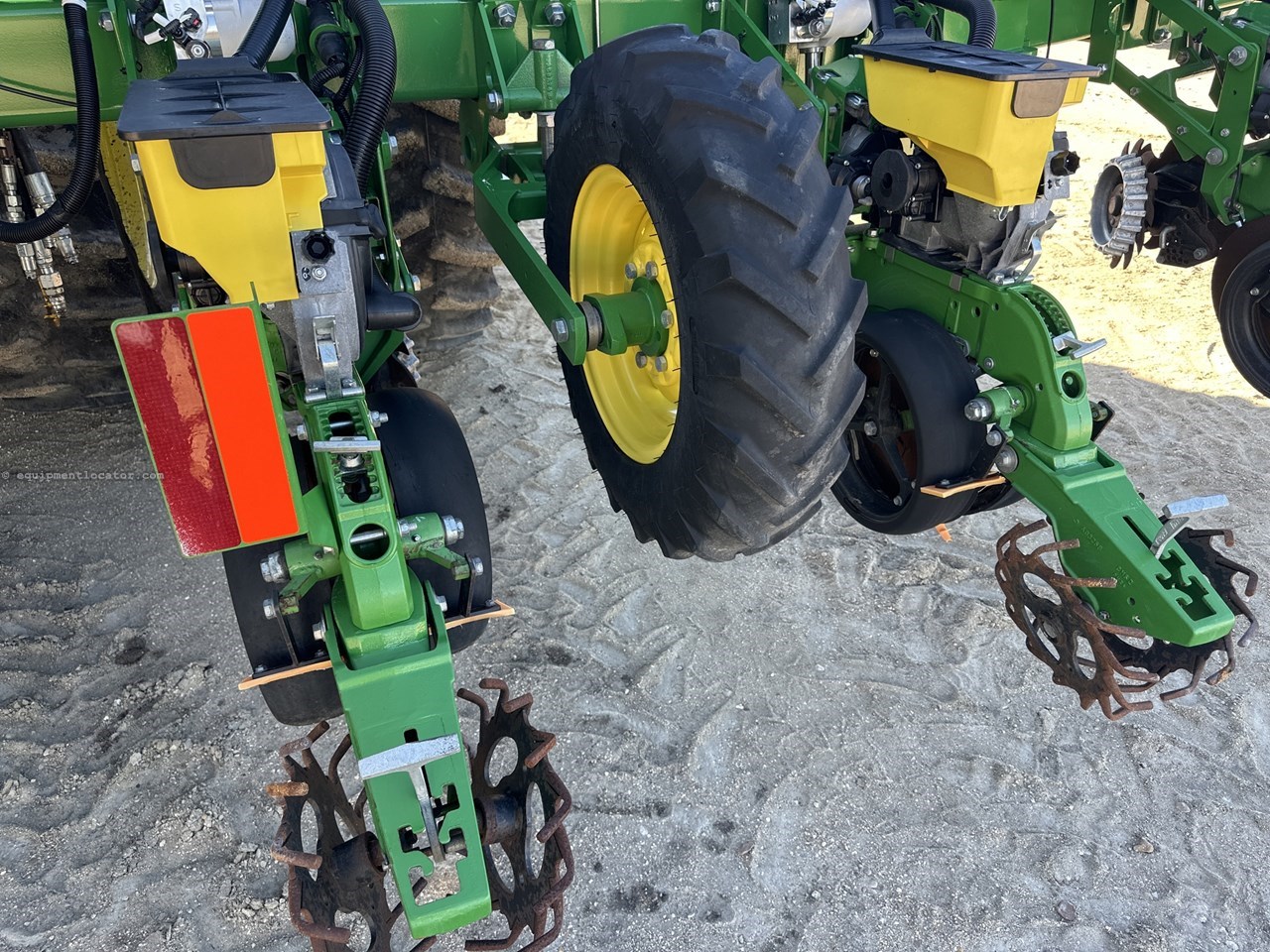 2020 John Deere 1725 CCS Image 10