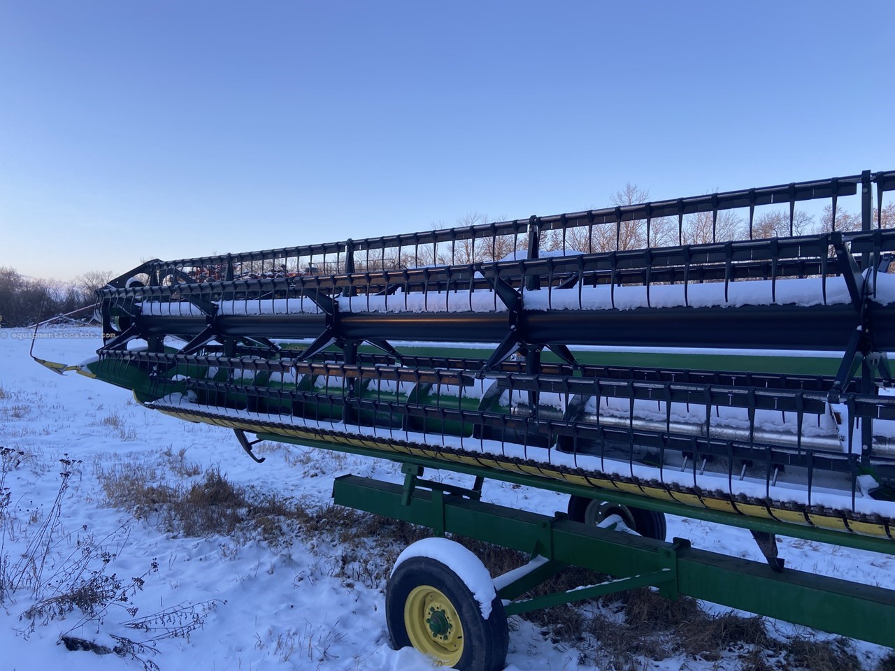 2018 John Deere 635F Image 2