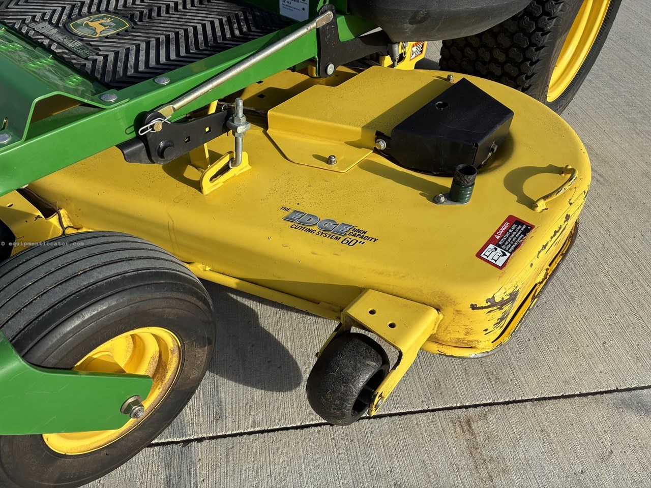 2012 John Deere Z665 Image 10