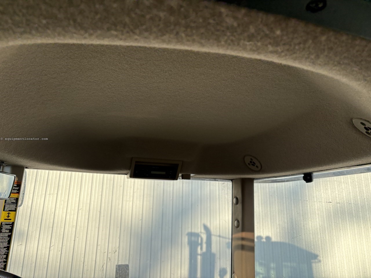 2011 John Deere 9330 Image 10