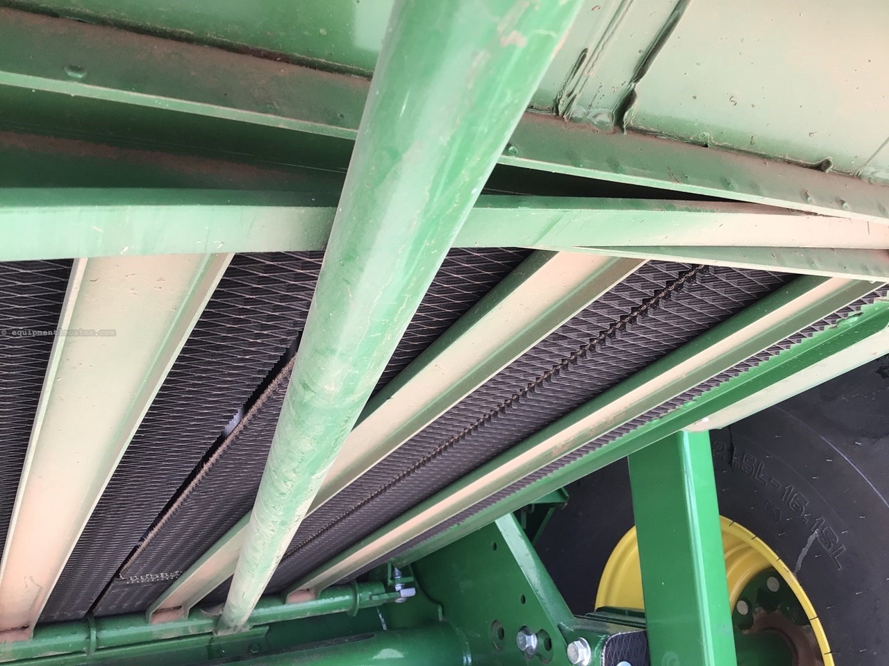 2024 John Deere 461M Image 30