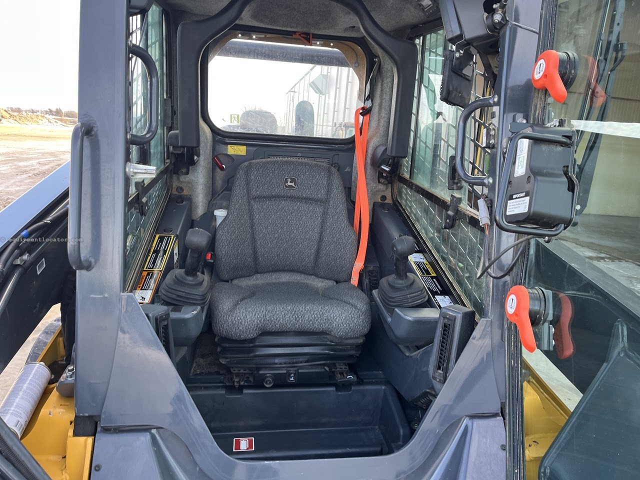 2023 John Deere 330G Image 18