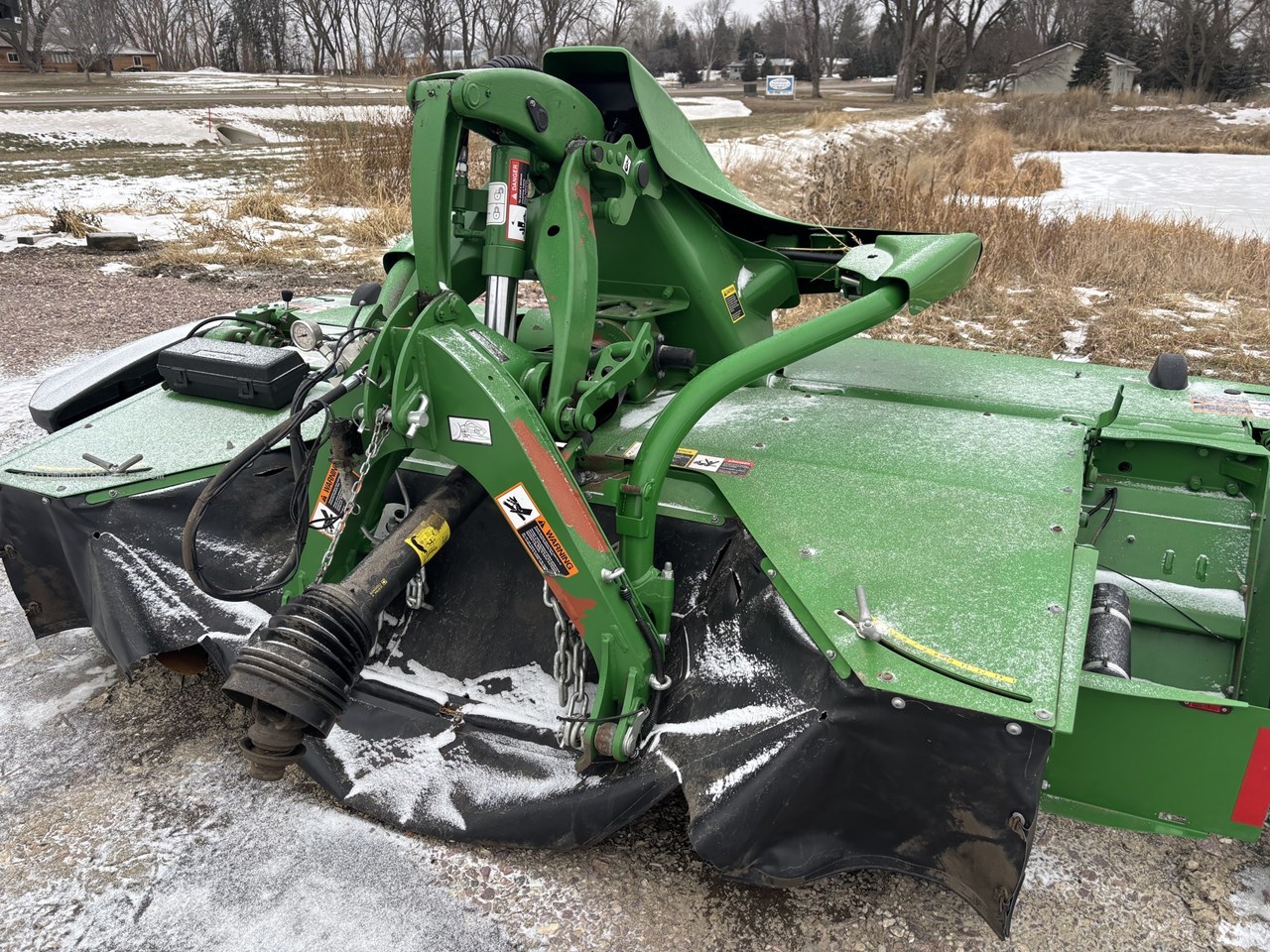 2023 John Deere R990R Image 28