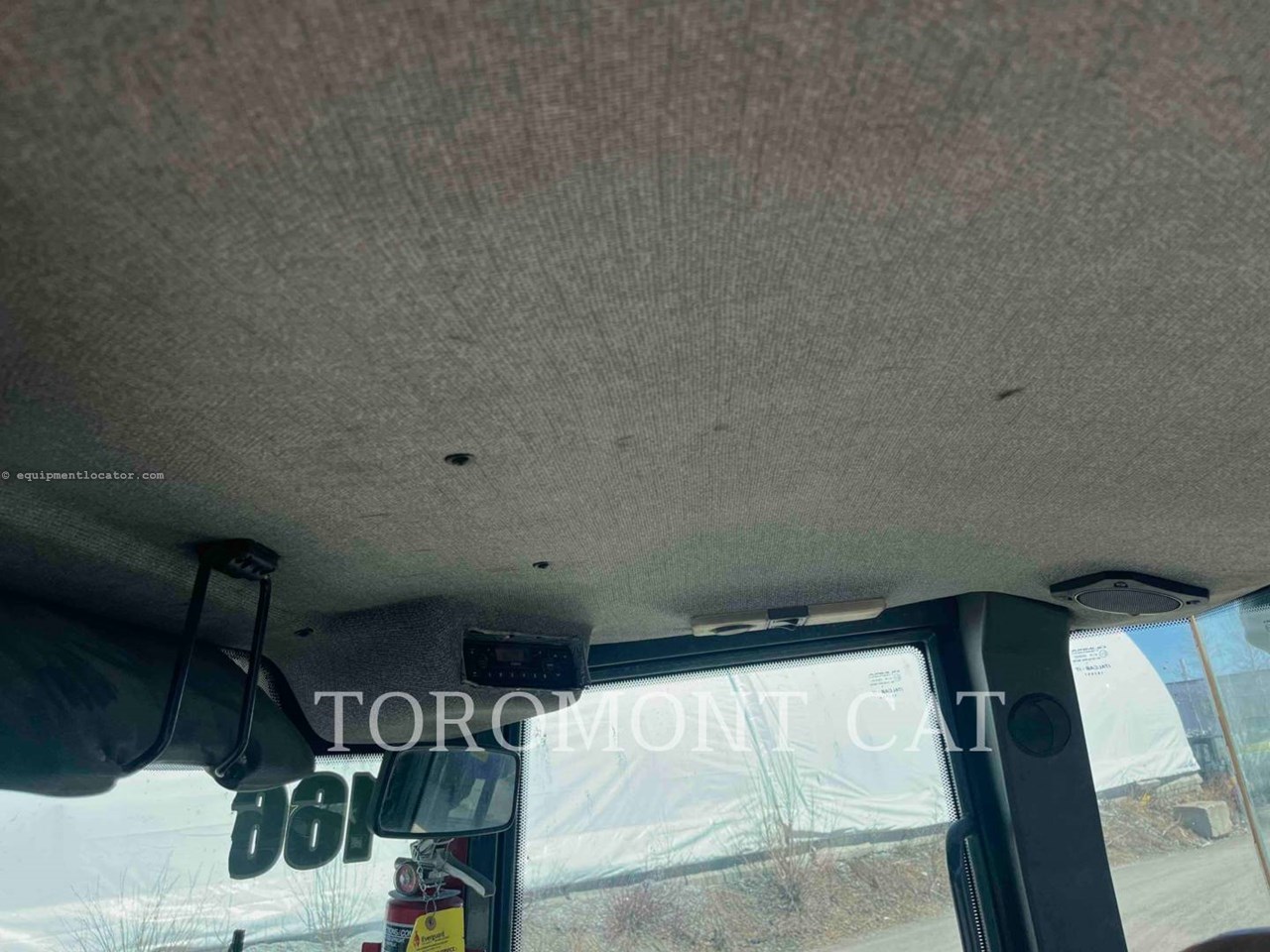 2018 John Deere 344K Image 10