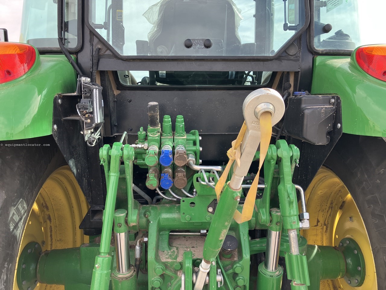 2024 John Deere 6135E Image 10