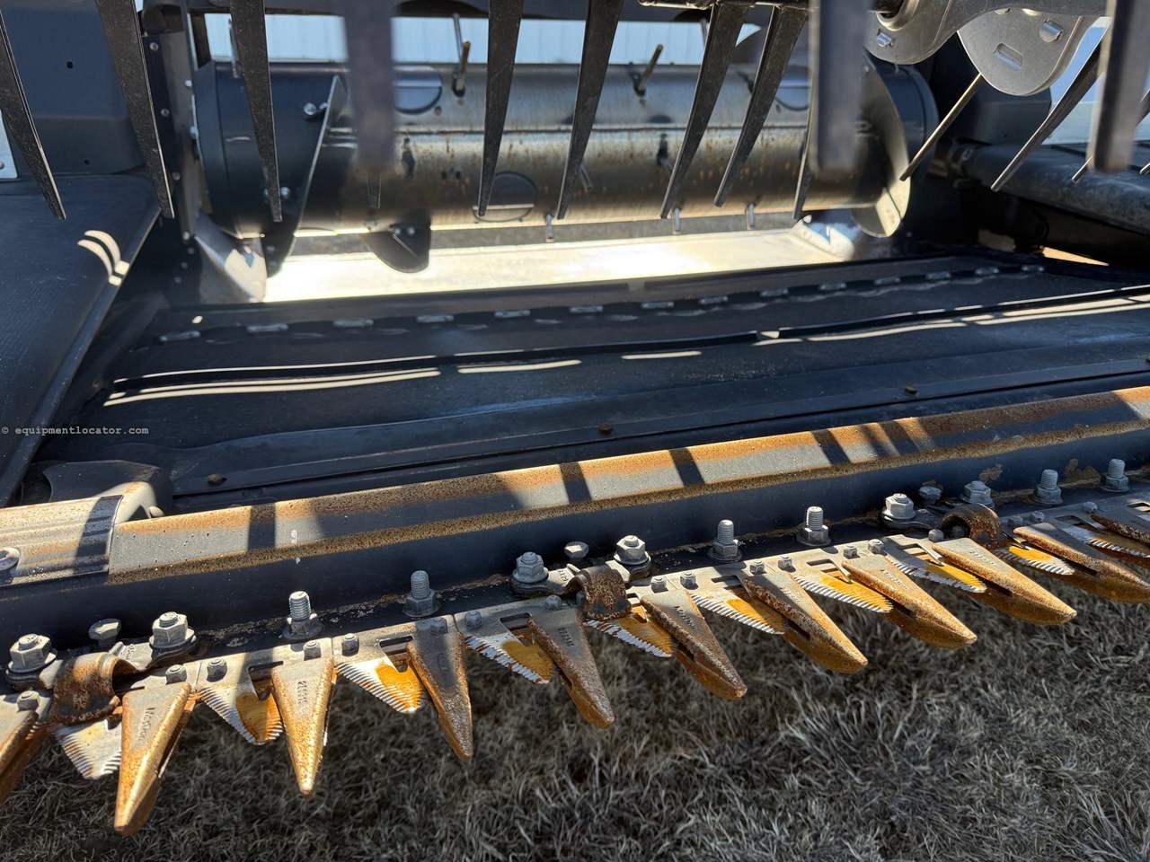 2024 MacDon FD240 Image 13