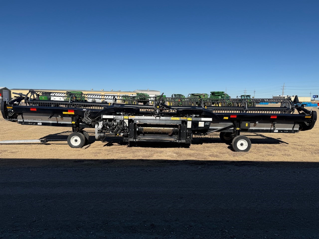 2024 MacDon FD240 Image 22