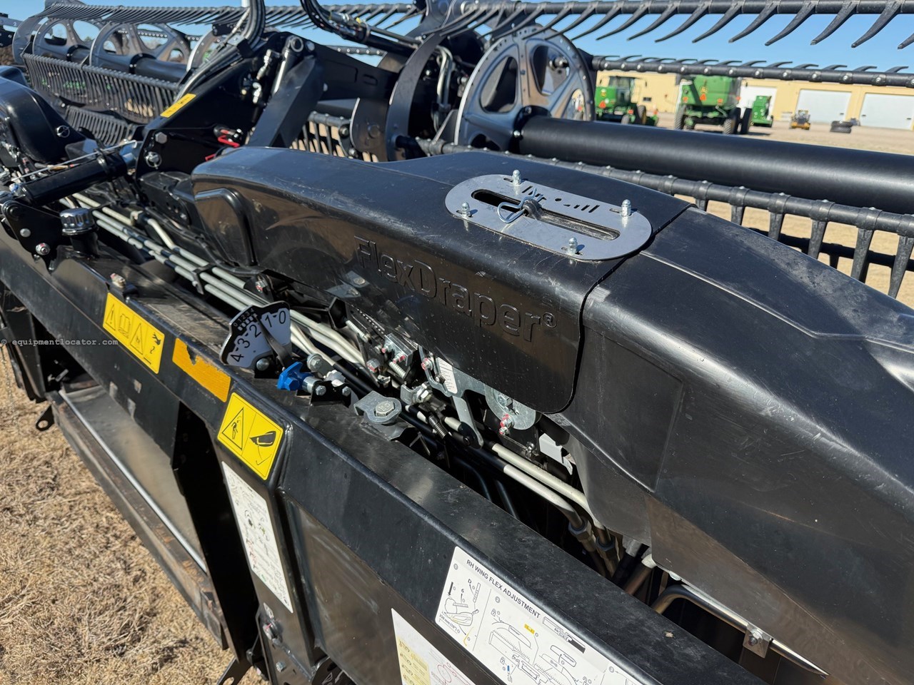 2024 MacDon FD240 Image 29